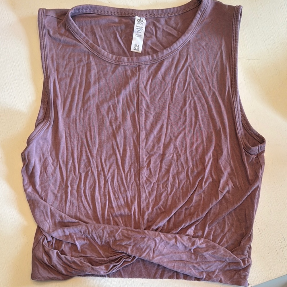 ALO Yoga Mauve/Purple Sleeveless Crop Muscle Tee
